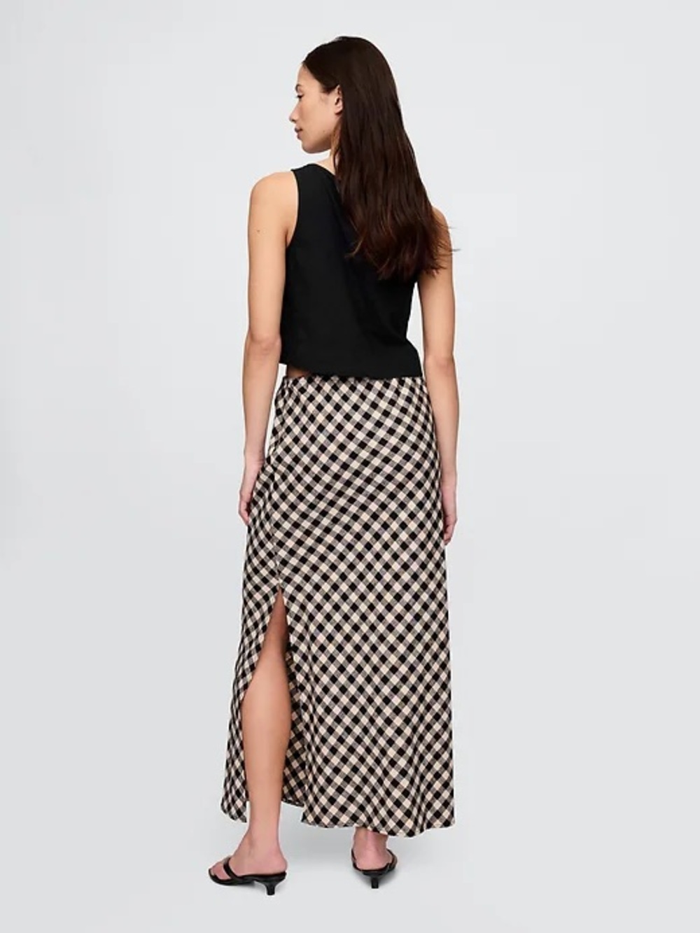 Gap Linen Blend Skirt in Black and Cream Gingham. - Picture 2 of 7